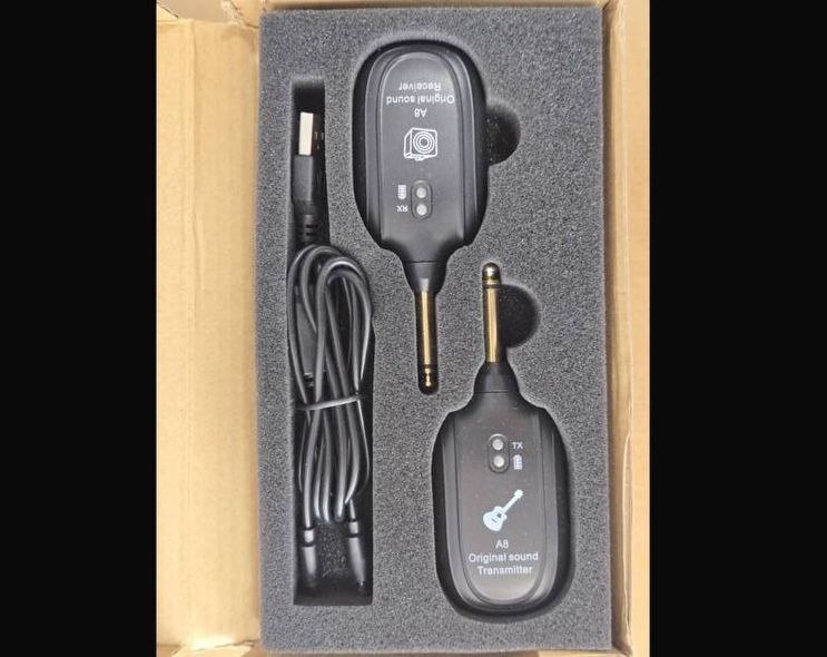 سیستم وایرلس گیتار مدل A8 (مبدل بی سیم گیتار و میکروفون) - صوت و موزیک مقدم سبزوار